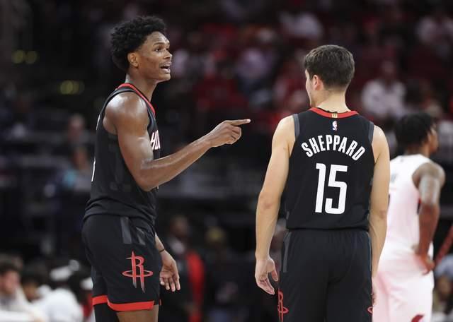 8868体育特别点评：乌度卡太死板！无法让火箭发挥最大化 火煤｜为何不重用谢泼德？